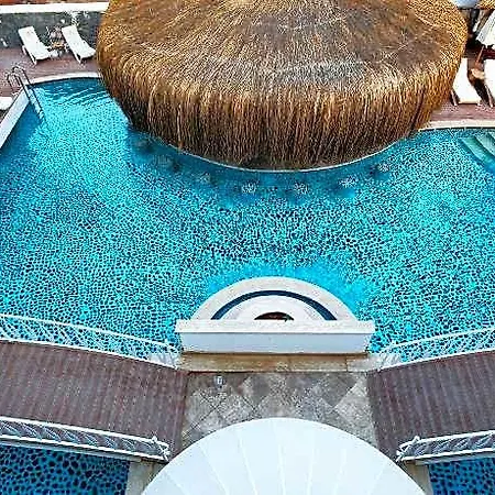 Hotel The Pinehill & Fethiye