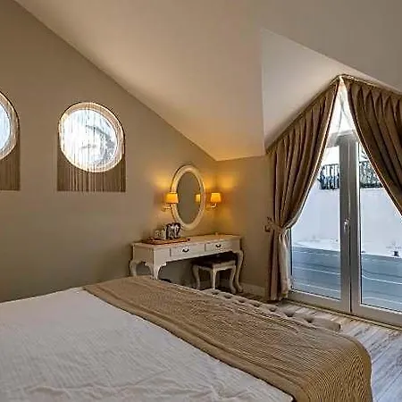 The Pinehill & 3* Fethiye